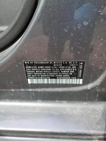 2012 VOLKSWAGEN JETTA SE  