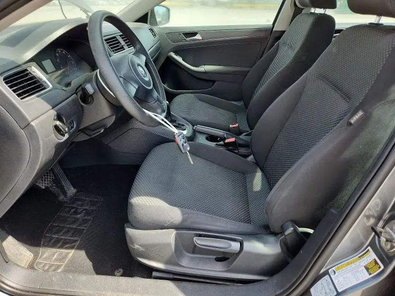 2012 VOLKSWAGEN JETTA BASE  
