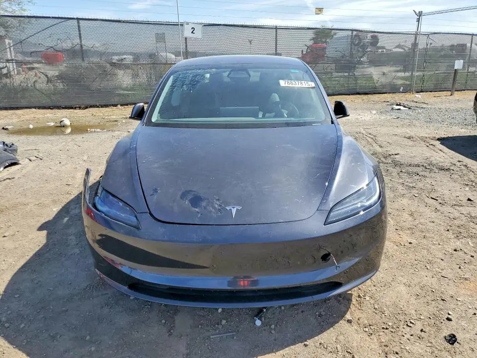 2025 TESLA MODEL 3   