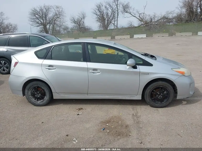 2014 TOYOTA PRIUS TWO