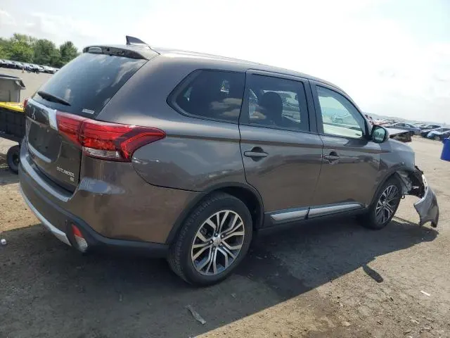 2017 MITSUBISHI OUTLANDER SE  