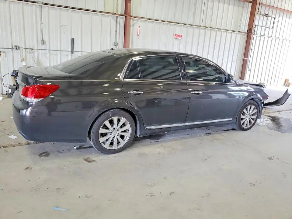 2012 TOYOTA AVALON LIMITED  
