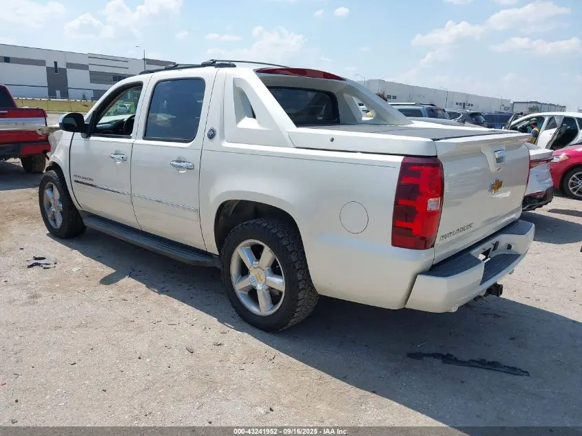 2013 CHEVROLET AVALANCHE LTZ