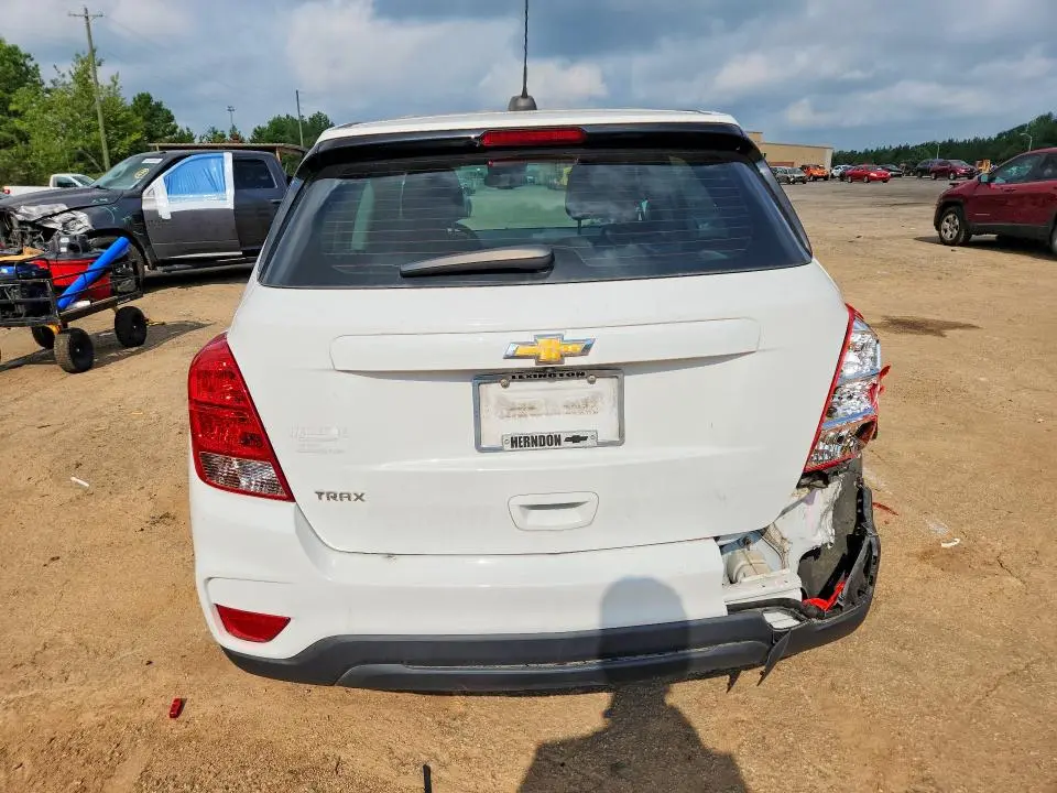 2020 CHEVROLET TRAX LS  