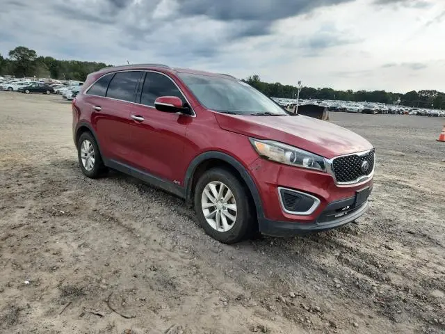 2017 KIA SORENTO LX  