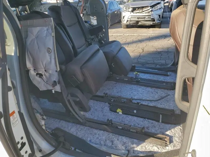 2023 TOYOTA SIENNA LIMITED  