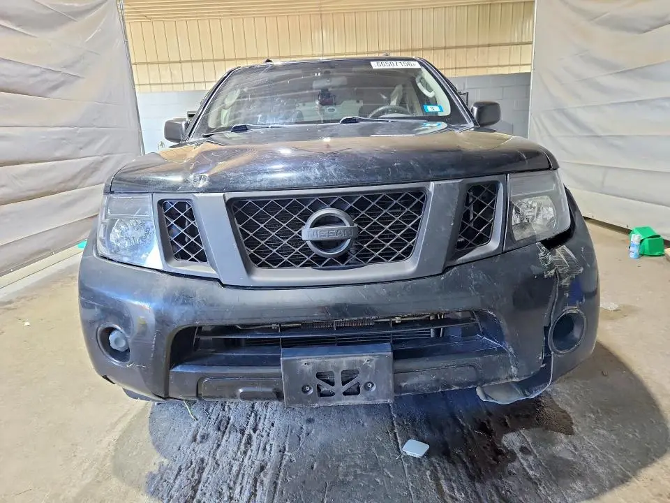 2012 NISSAN PATHFINDER S  