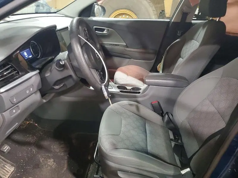 2021 KIA NIRO LX  
