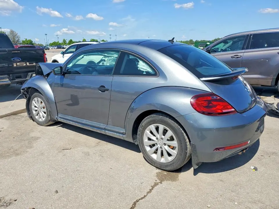 2018 VOLKSWAGEN BEETLE S  