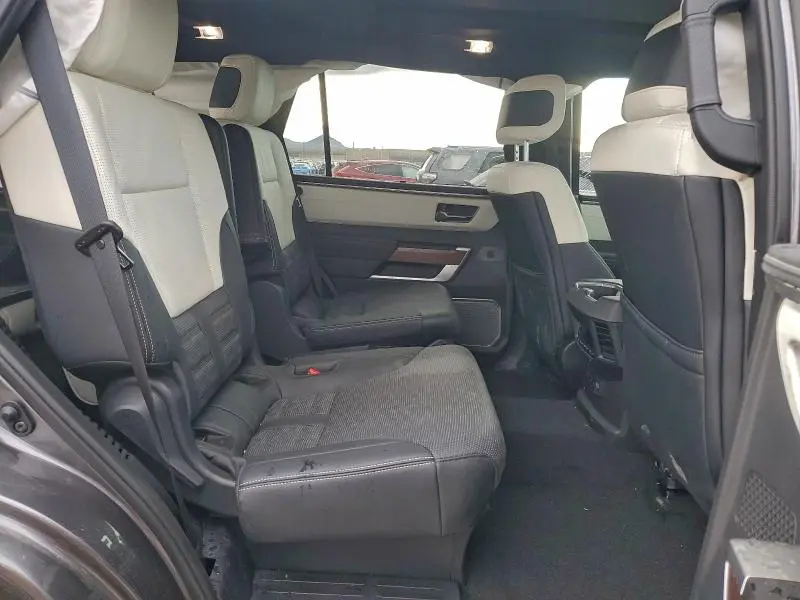 2025 TOYOTA SEQUOIA SR5  