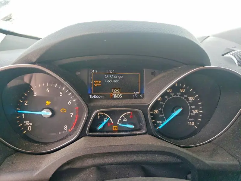 2017 FORD ESCAPE SE  