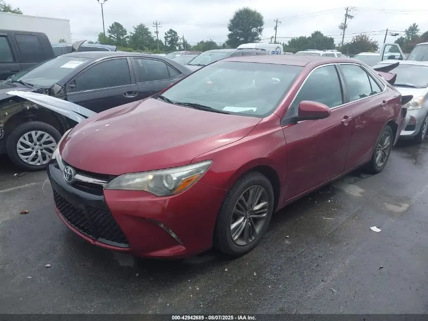 2016 TOYOTA CAMRY SE