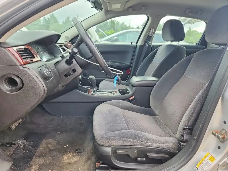 2010 CHEVROLET IMPALA LT  