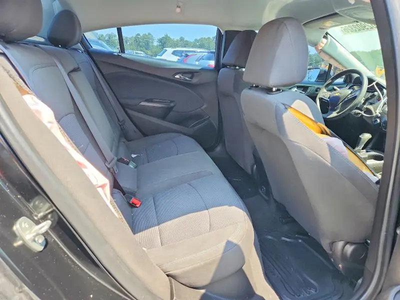 2019 CHEVROLET CRUZE LT  