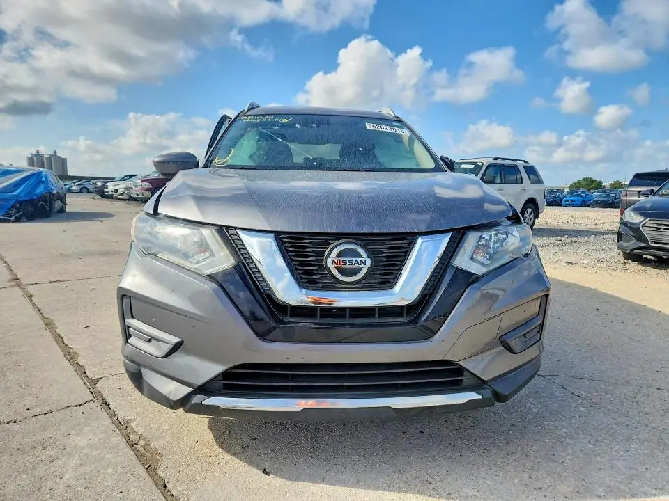 2019 NISSAN ROGUE SV  