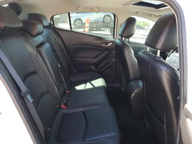 2016 MAZDA 3 GRAND TOURING  
