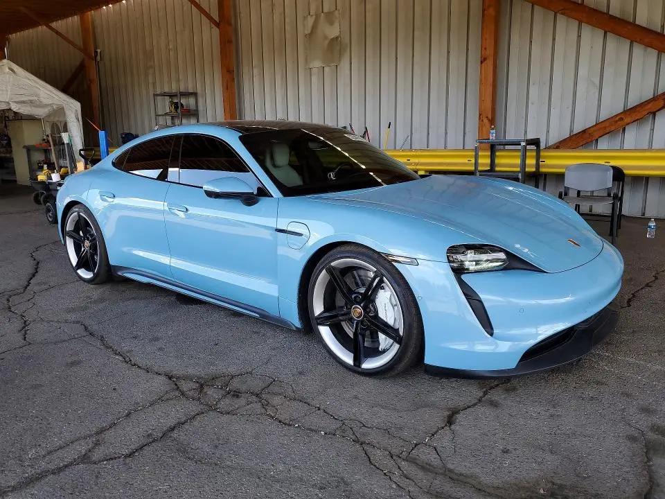 2020 PORSCHE TAYCAN 4S  