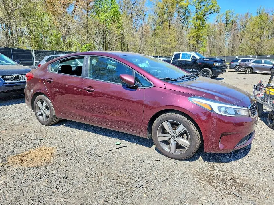 2018 KIA FORTE LX  