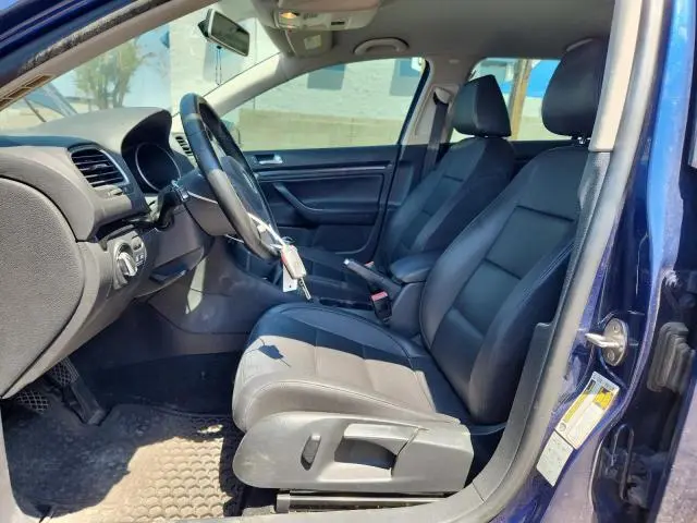 2011 VOLKSWAGEN JETTA TDI  