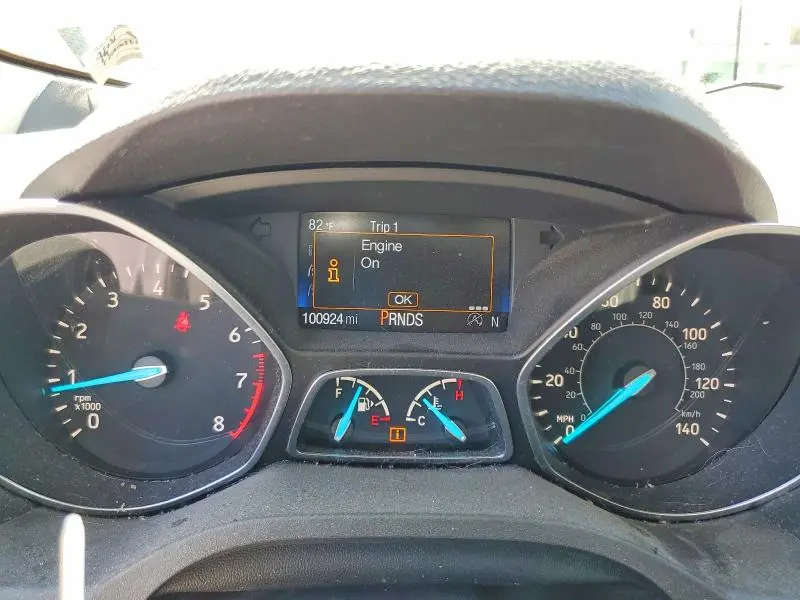 2017 FORD ESCAPE SE  