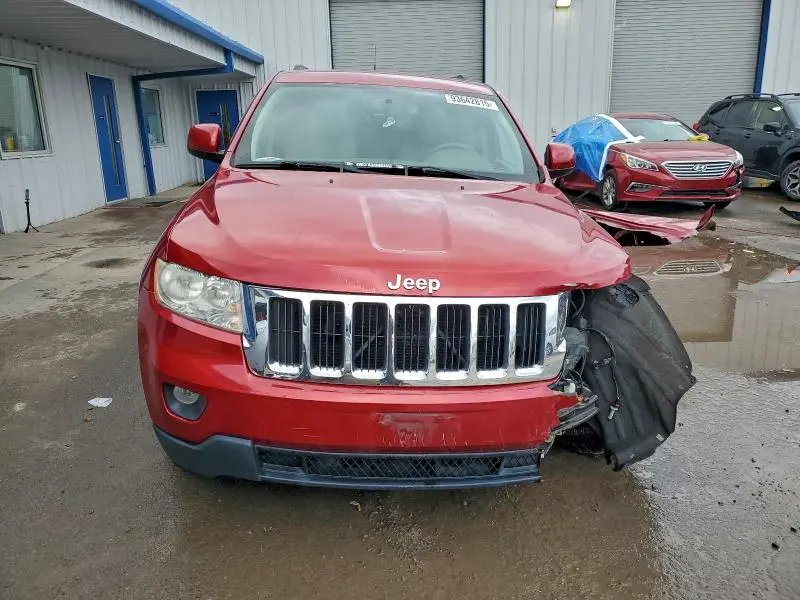 2011 JEEP GRAND CHEROKEE LAREDO  