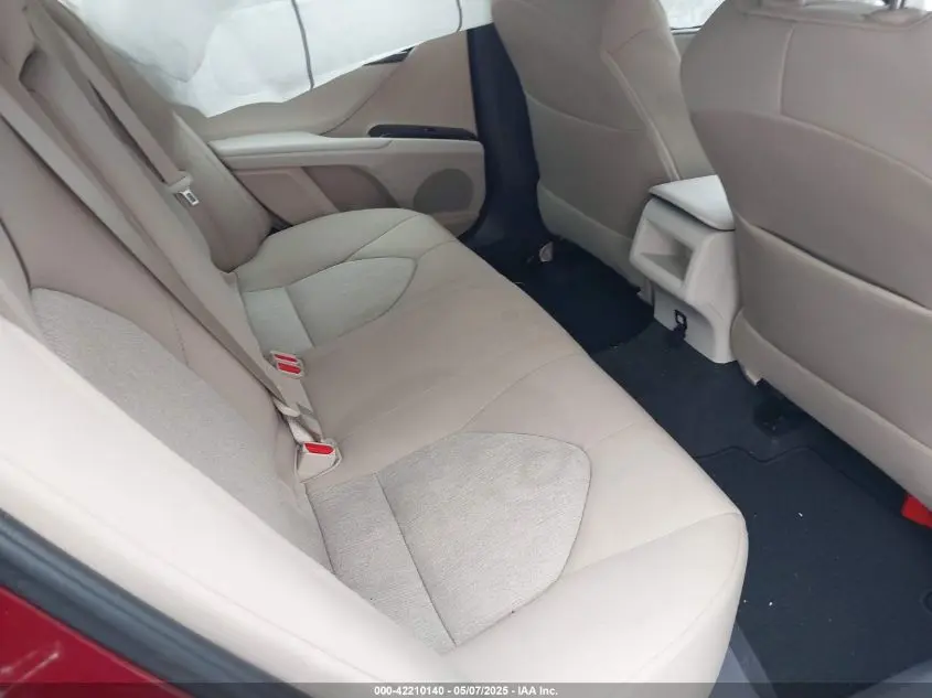 2019 TOYOTA CAMRY LE