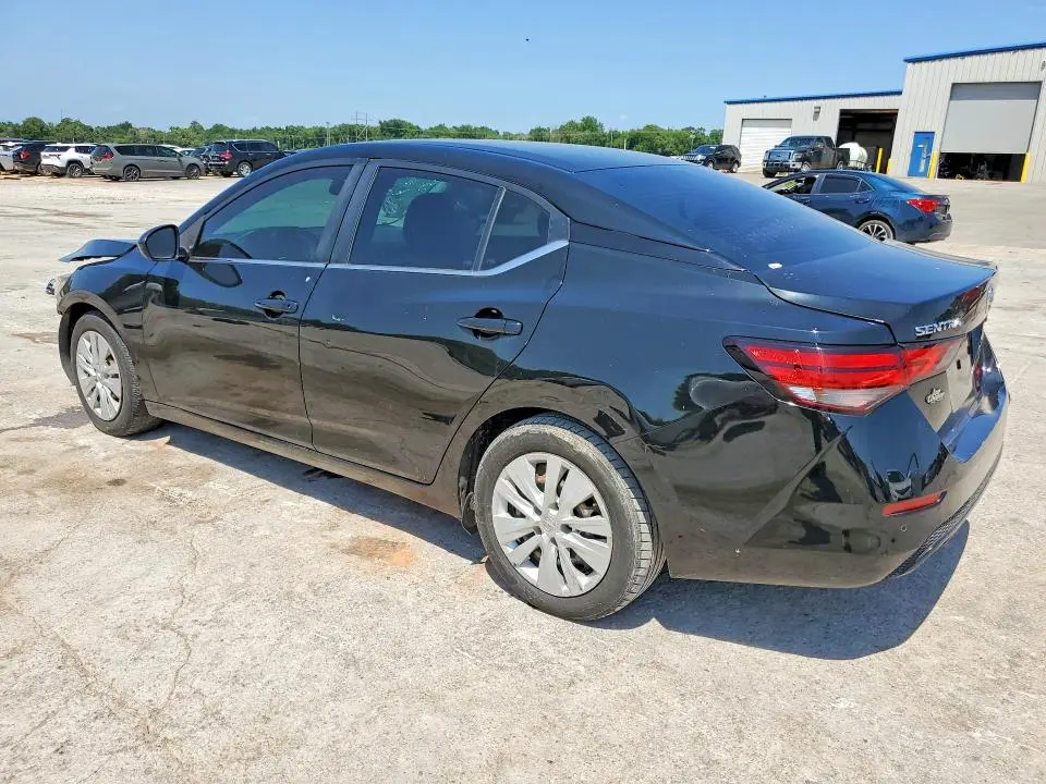 2022 NISSAN SENTRA S  