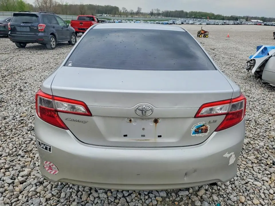2013 TOYOTA CAMRY LE  