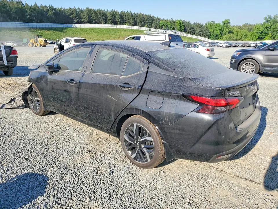 2025 NISSAN VERSA SR  