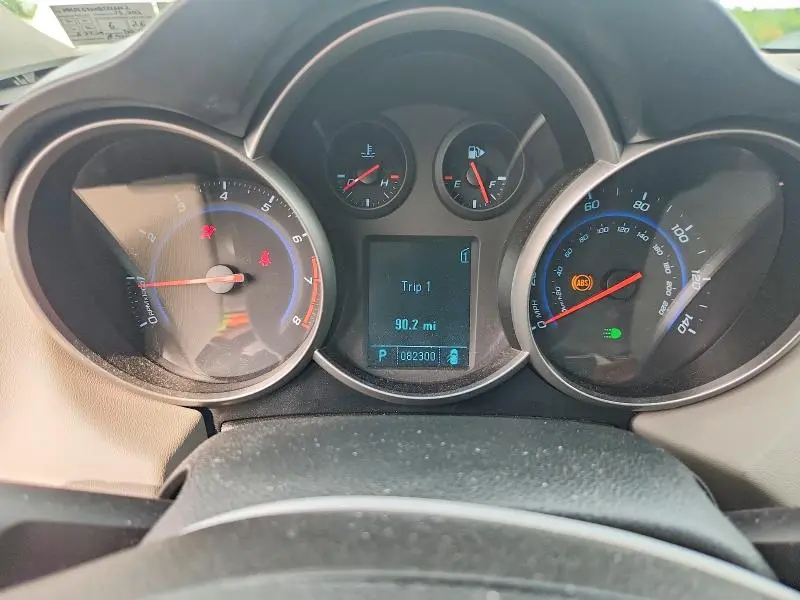 2011 CHEVROLET CRUZE LS  