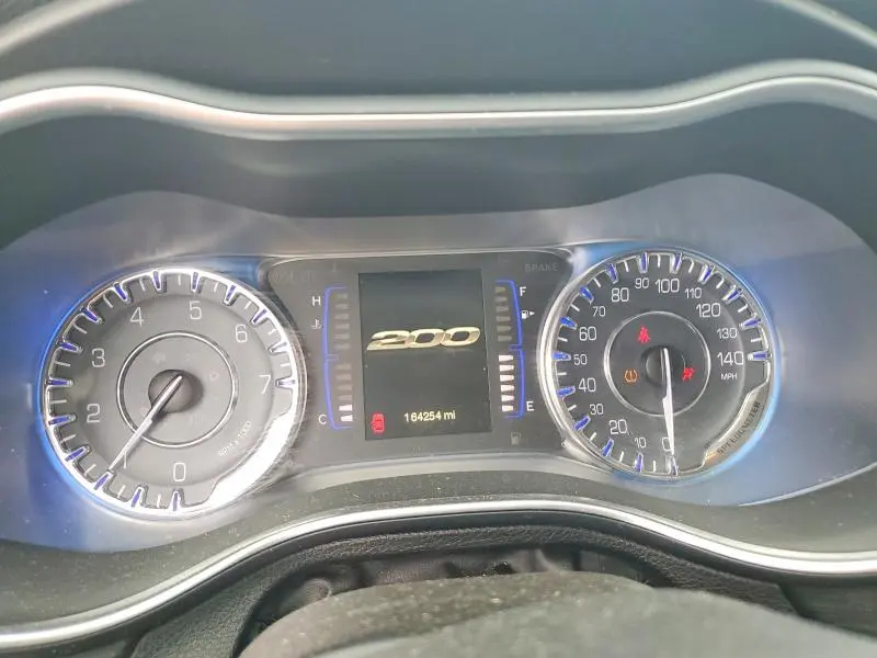2015 CHRYSLER 200   