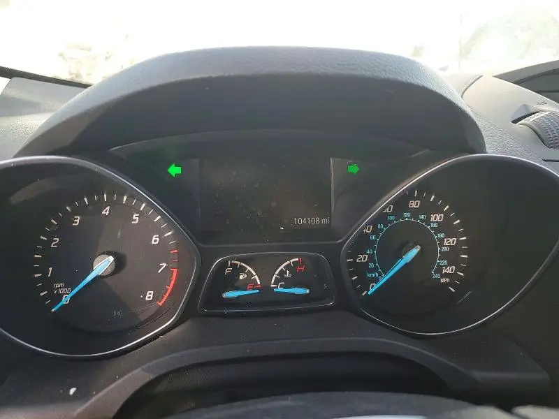 2016 FORD ESCAPE S  