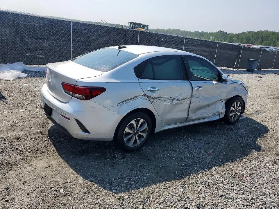 2023 KIA RIO S  