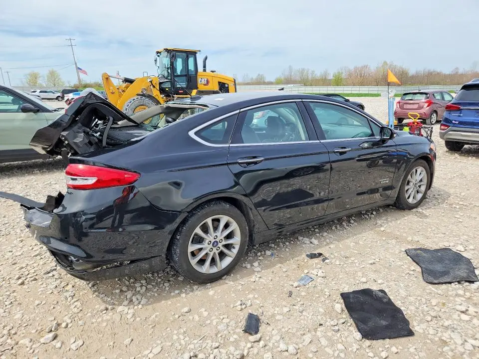 2017 FORD FUSION TITANIUM PHEV  