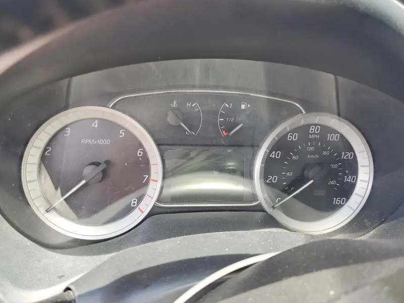 2015 NISSAN SENTRA SV  