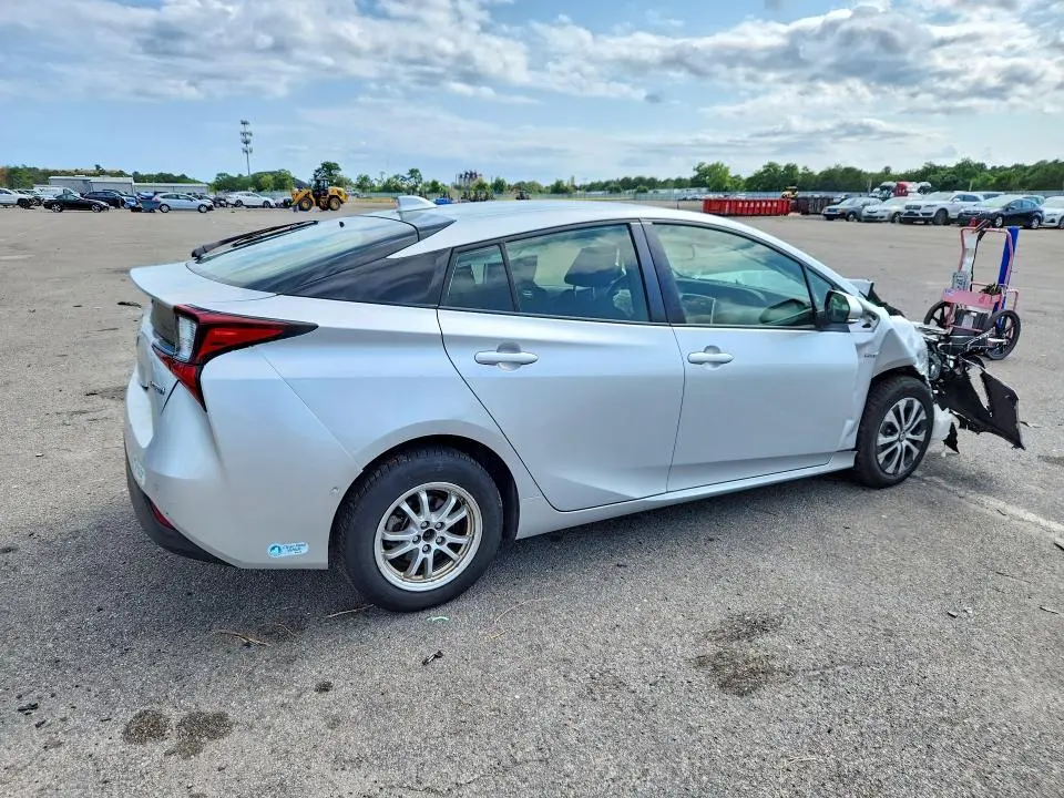 2021 TOYOTA PRIUS LE AWD-E  