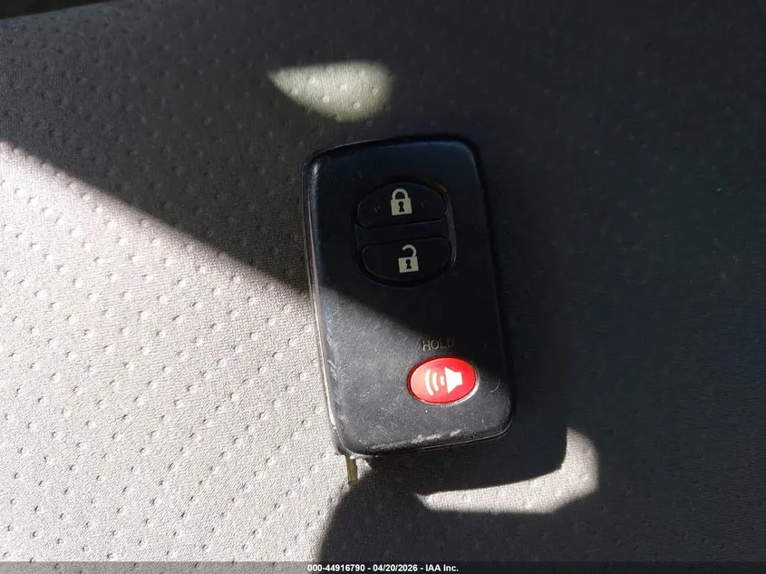 2010 TOYOTA PRIUS II