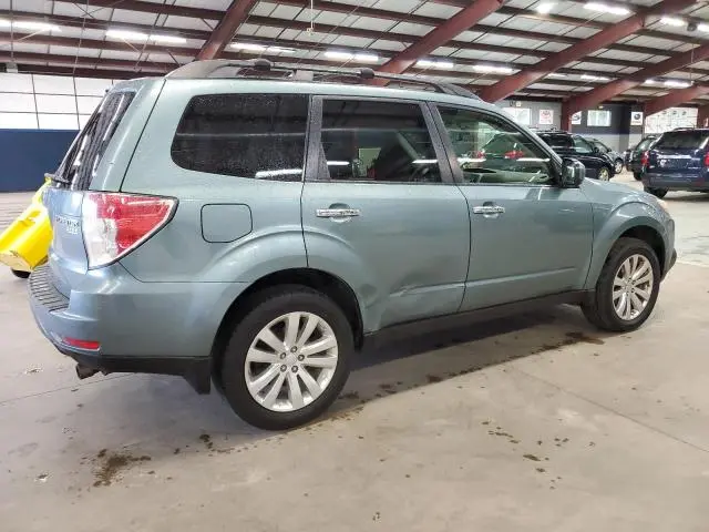 2013 SUBARU FORESTER LIMITED  