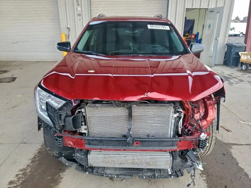 2023 GMC TERRAIN AT4  