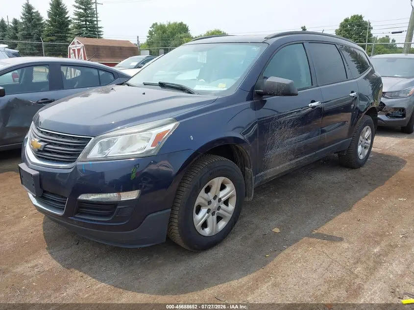2017 CHEVROLET TRAVERSE LS