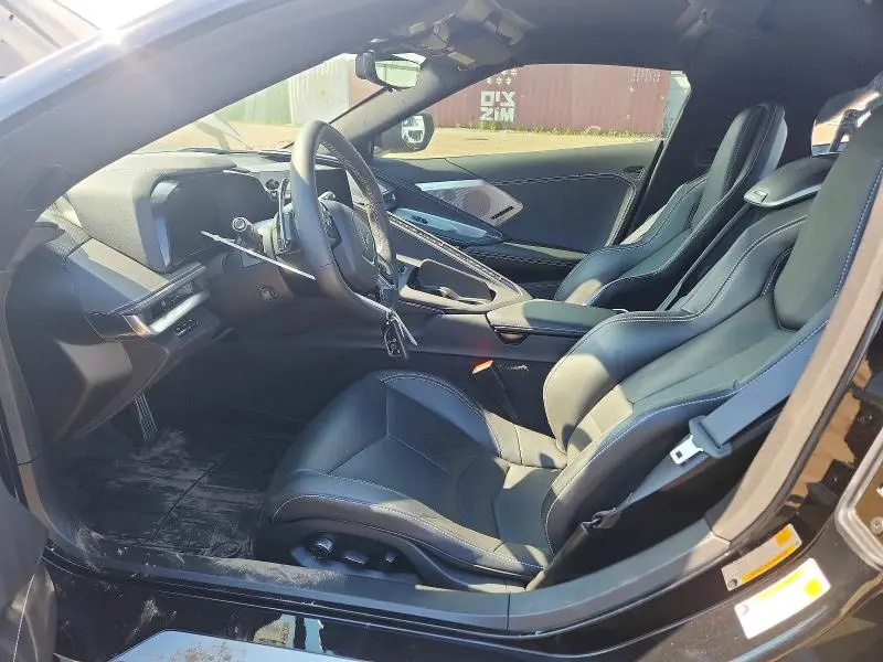 2023 CHEVROLET CORVETTE STINGRAY 2LT  