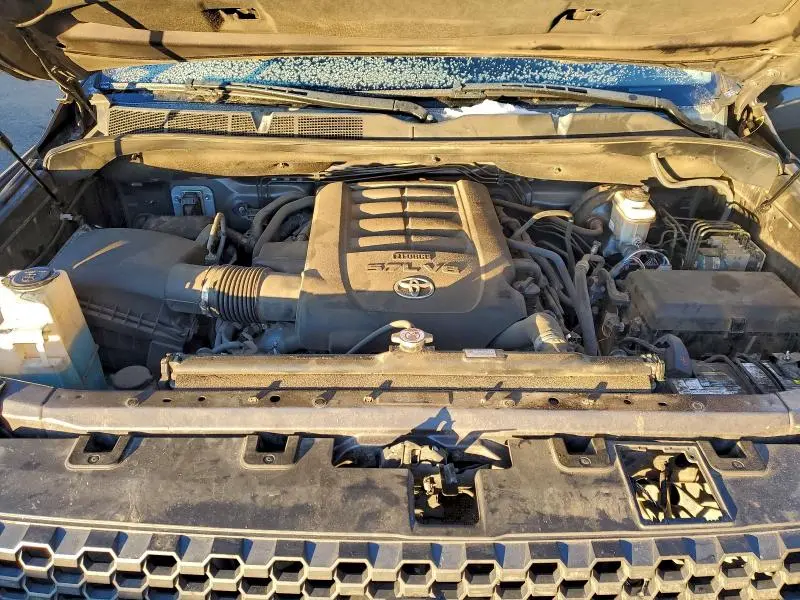 2020 TOYOTA TUNDRA CREWMAX SR5  