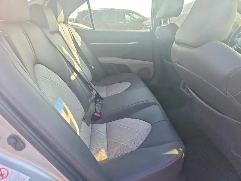 2018 TOYOTA CAMRY XLE  