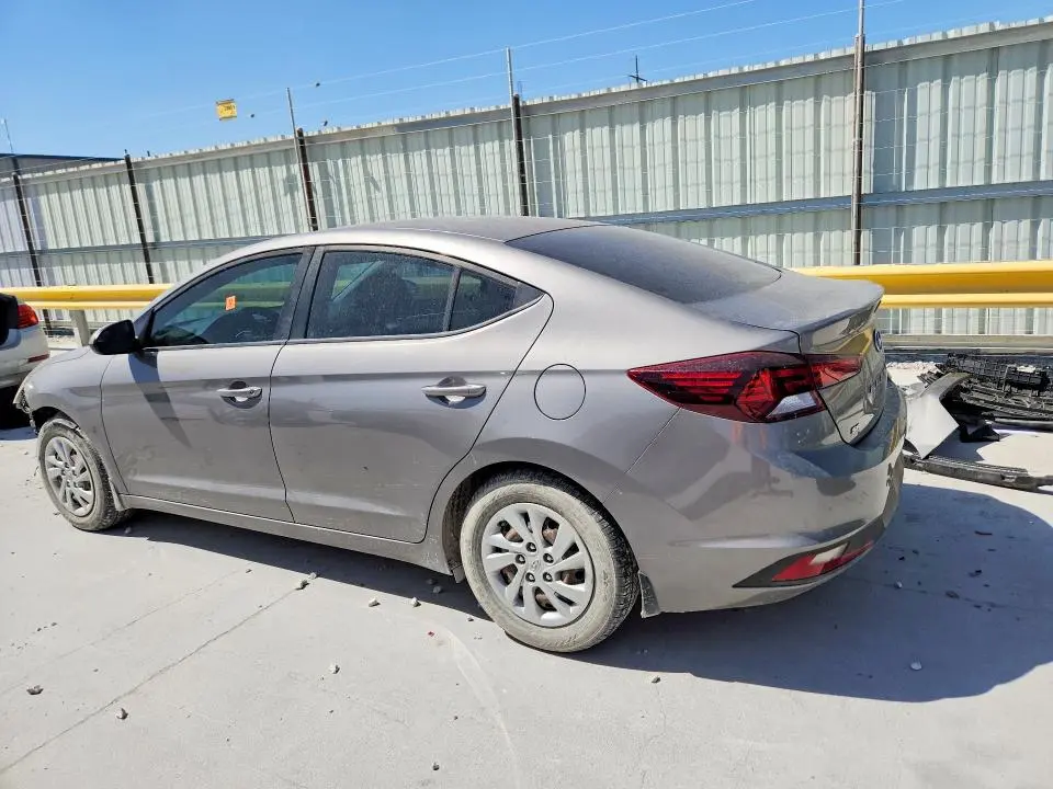 2020 HYUNDAI ELANTRA SE  