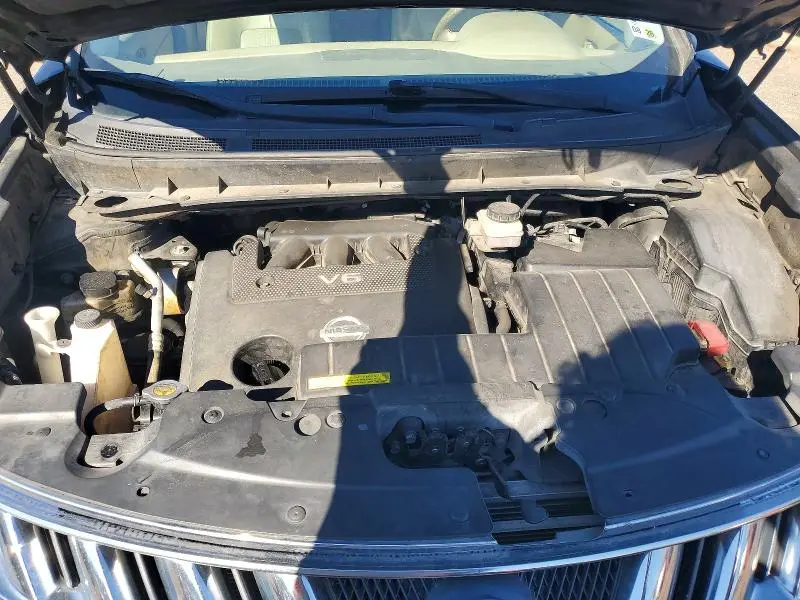 2010 NISSAN MURANO S  