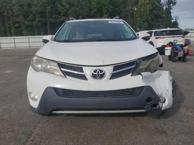 2015 TOYOTA RAV4 XLE