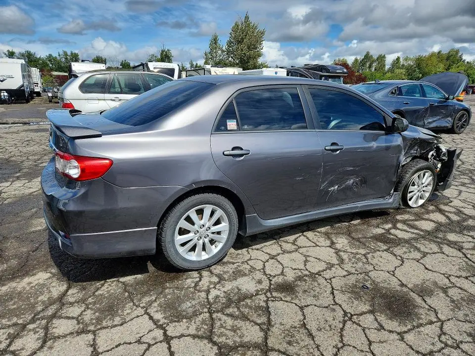 2013 TOYOTA COROLLA S  