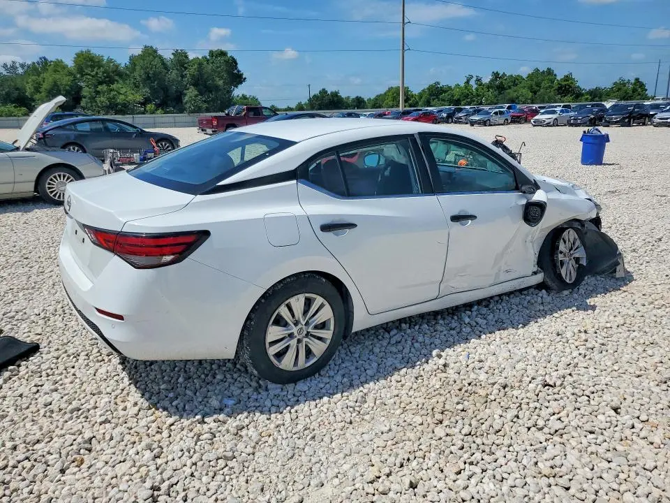 2024 NISSAN SENTRA S  