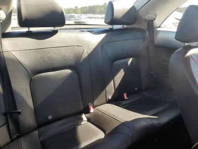 2010 VOLKSWAGEN BEETLE