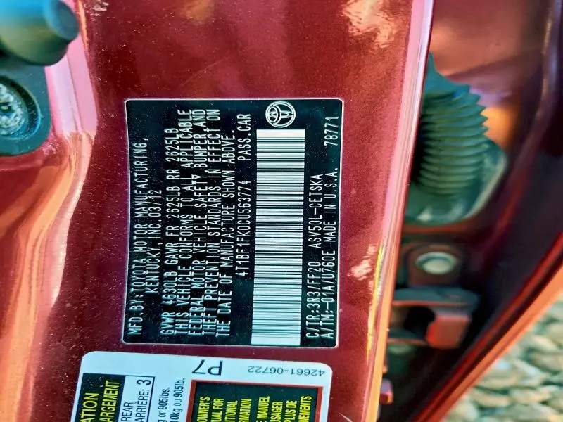 2012 TOYOTA CAMRY BASE  